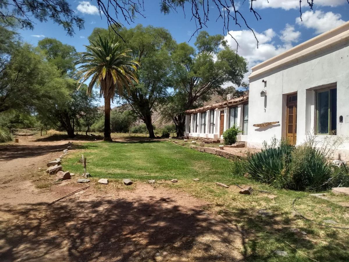 Hotel Hacienda Casa Blanca Tinogasta Exterior photo